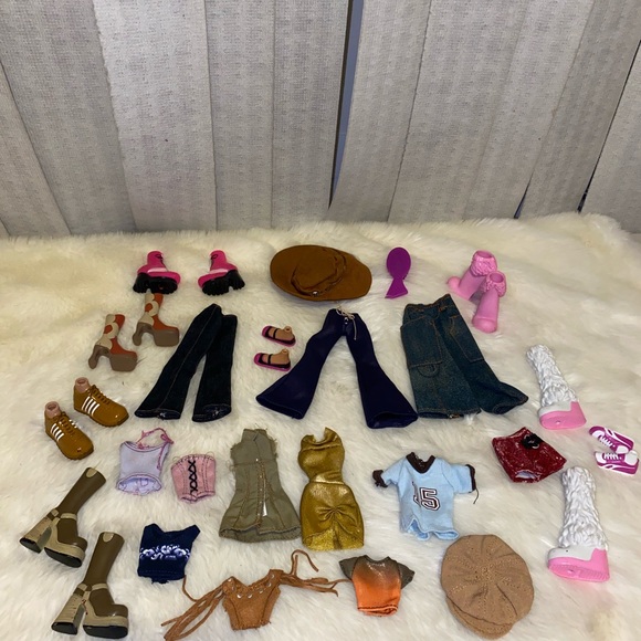 Bratz clothing